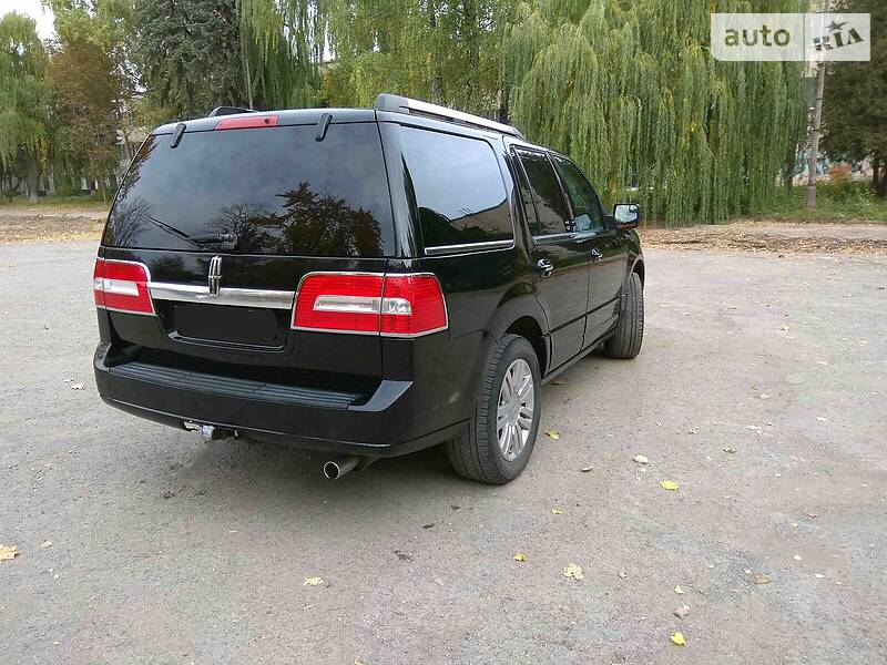 Позашляховик / Кросовер Lincoln Navigator 2011 в Тернополі