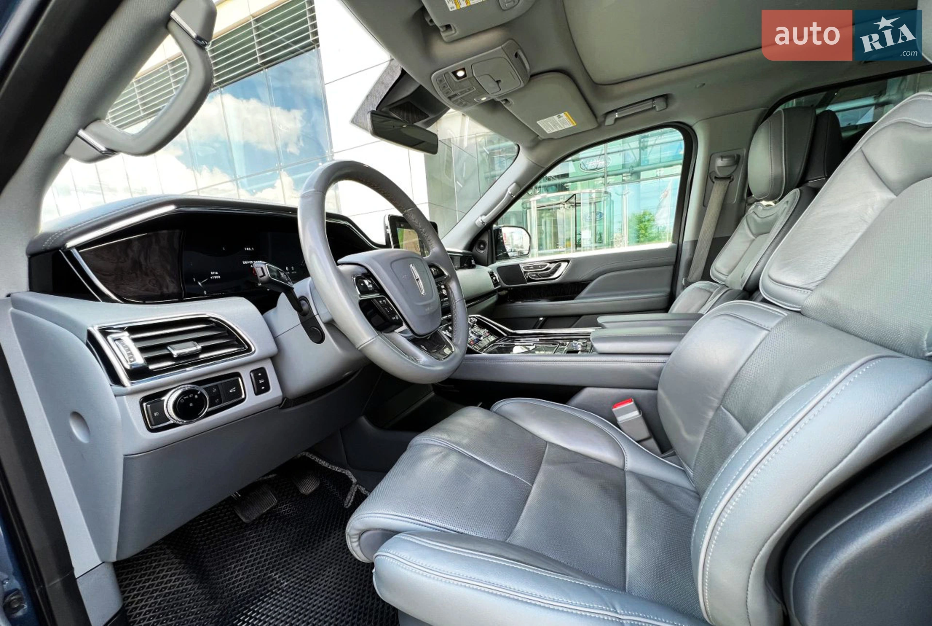 2018 Lincoln Navigator - мініатюра 6