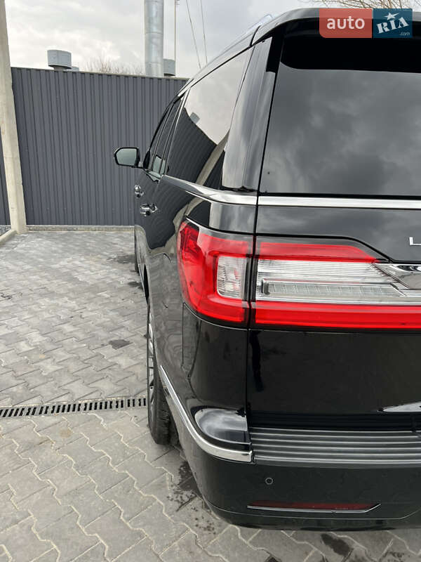 Внедорожник / Кроссовер Lincoln Navigator 2019 в Харькове фото 8 Внедорожник / Кроссовер Lincoln Navigator 2019 в Харькове