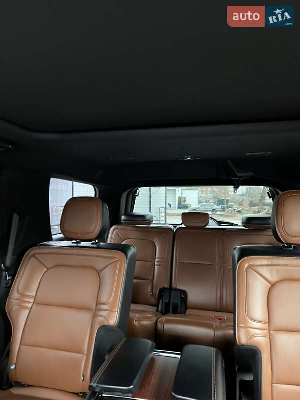 Внедорожник / Кроссовер Lincoln Navigator 2019 в Харькове фото 12 Внедорожник / Кроссовер Lincoln Navigator 2019 в Харькове