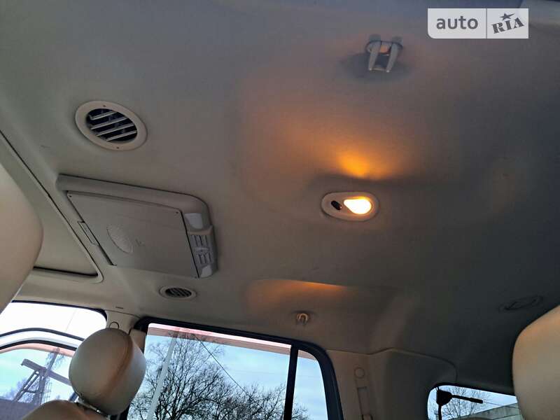 Внедорожник / Кроссовер Lincoln Navigator 2005 в Чернигове