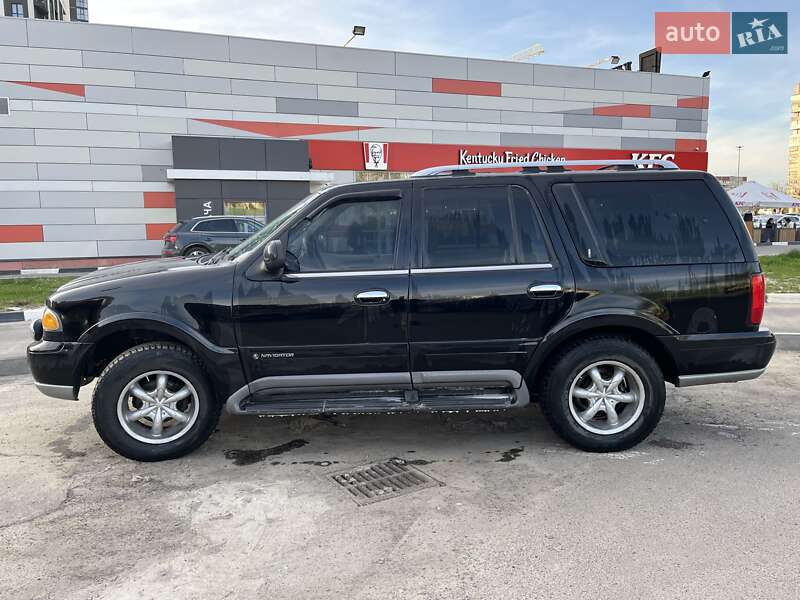 Внедорожник / Кроссовер Lincoln Navigator 1998 в Львове