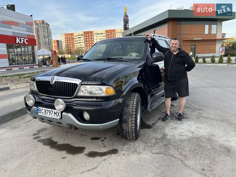 Внедорожник / Кроссовер Lincoln Navigator 1998 в Львове