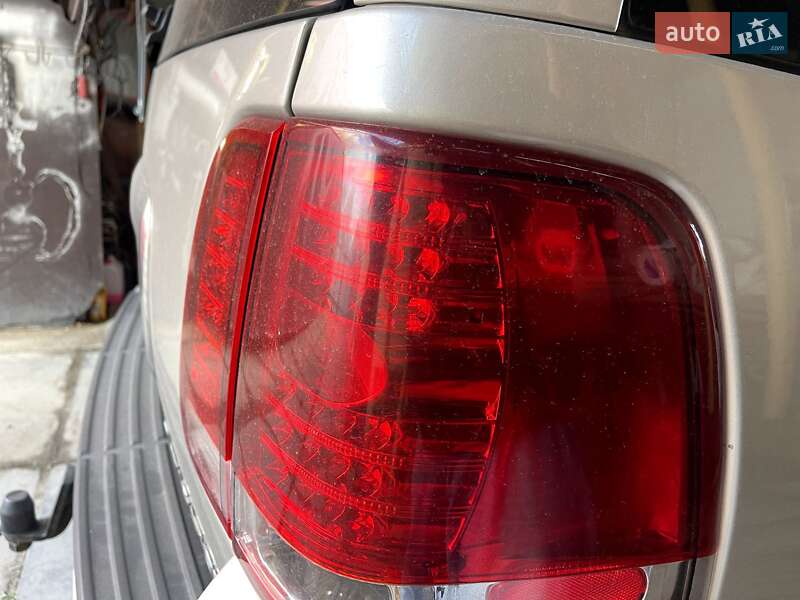 Внедорожник / Кроссовер Lincoln Navigator 2005 в Киеве