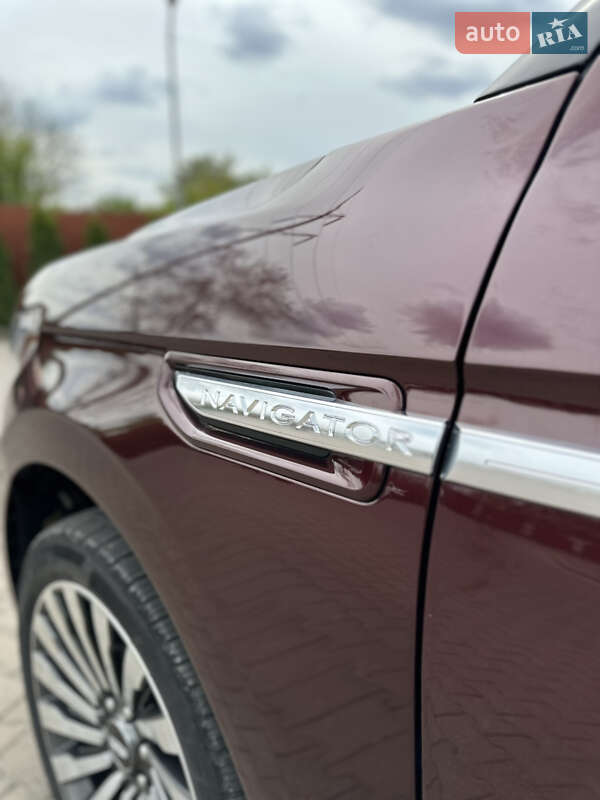 Внедорожник / Кроссовер Lincoln Navigator 2018 в Черновцах