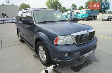 Внедорожник / Кроссовер Lincoln Navigator 2003 в Сумах