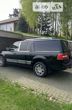 Внедорожник / Кроссовер Lincoln Navigator 2007 в Киеве