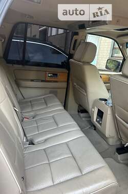 Внедорожник / Кроссовер Lincoln Navigator 2007 в Киеве