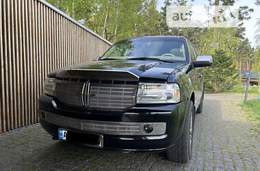 Внедорожник / Кроссовер Lincoln Navigator 2007 в Киеве