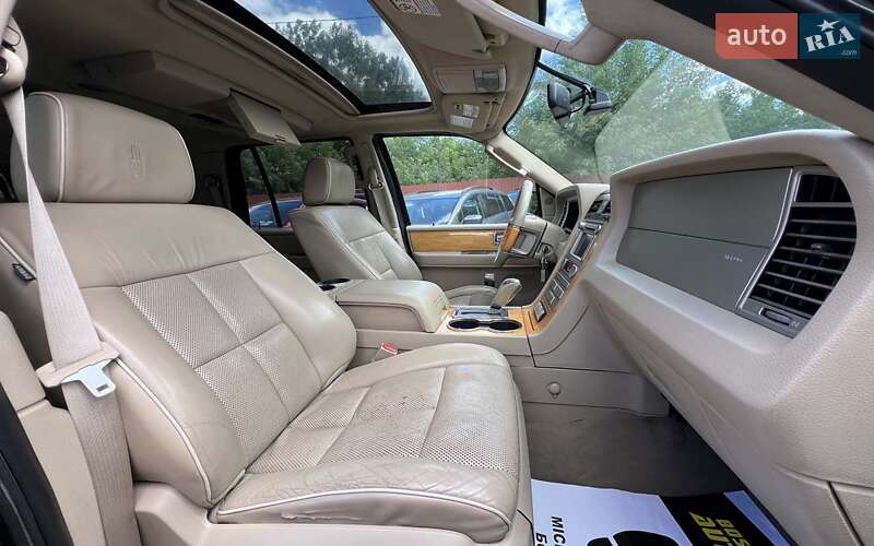 Внедорожник / Кроссовер Lincoln Navigator 2007 в Коломые