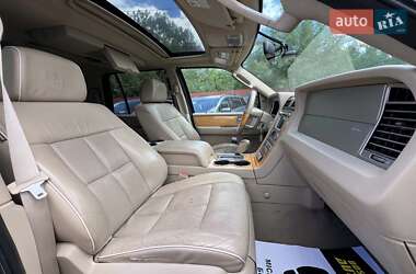 Внедорожник / Кроссовер Lincoln Navigator 2007 в 