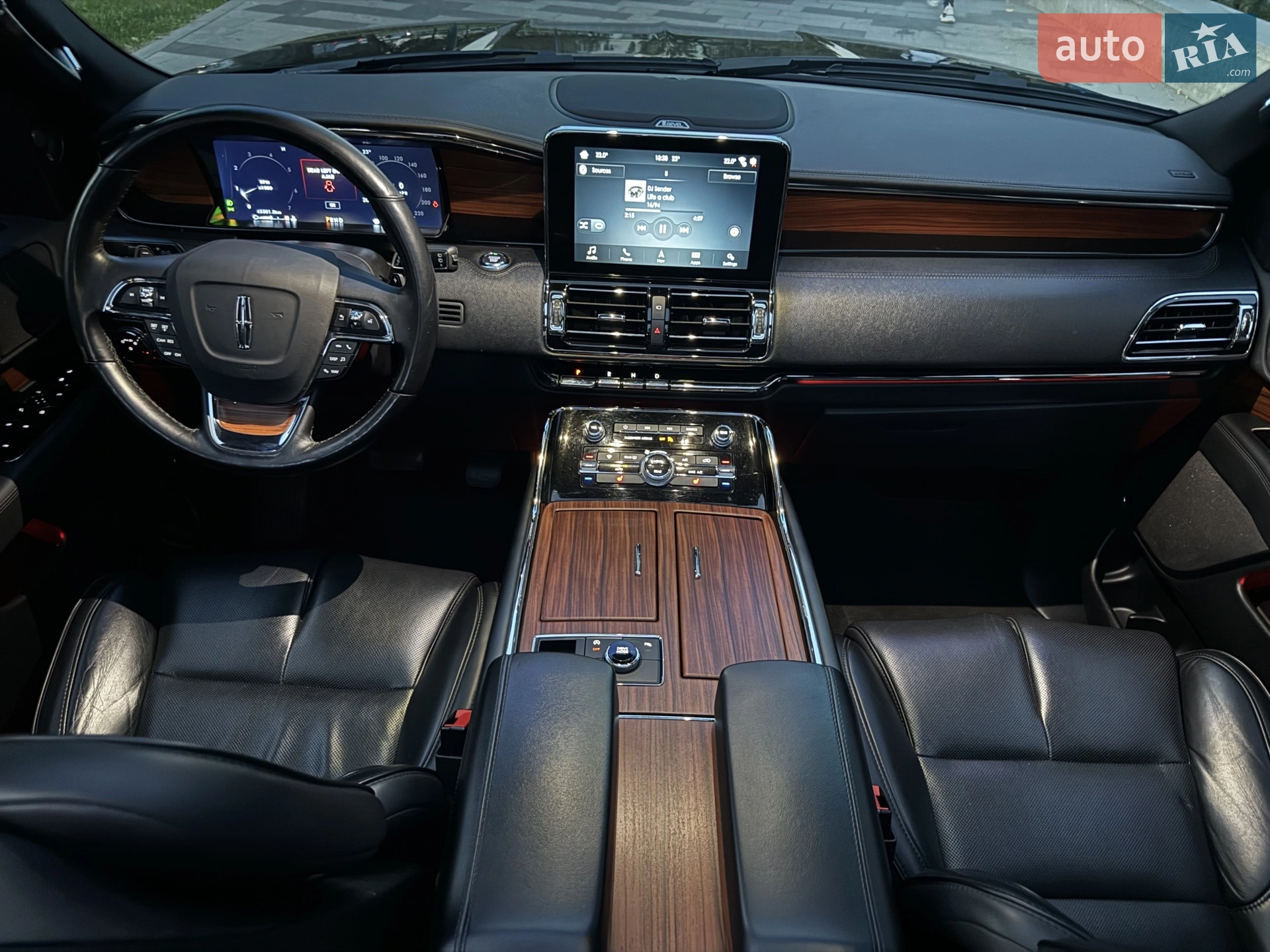 2019 Lincoln Navigator - мініатюра 22
