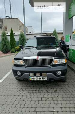 Позашляховик / Кросовер Lincoln Navigator 1998 в Чернігові