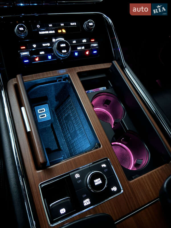 Внедорожник / Кроссовер Lincoln Navigator 2018 в Киеве фото 34 Внедорожник / Кроссовер Lincoln Navigator 2018 в Киеве