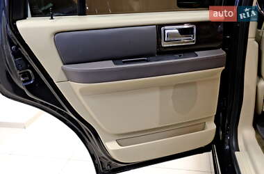 Внедорожник / Кроссовер Lincoln Navigator 2016 в 