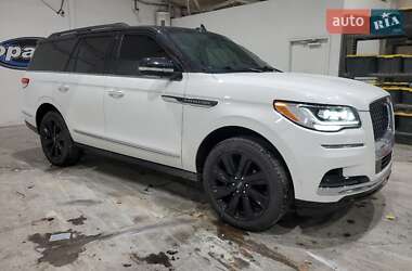 Позашляховик / Кросовер Lincoln Navigator 2022 в 