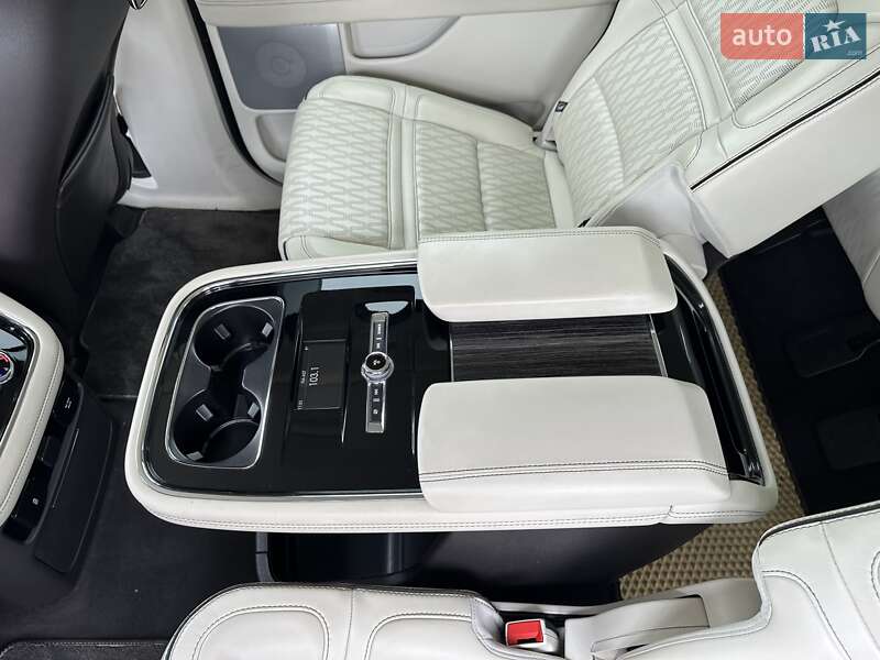 Позашляховик / Кросовер Lincoln Navigator 2019 в Києві