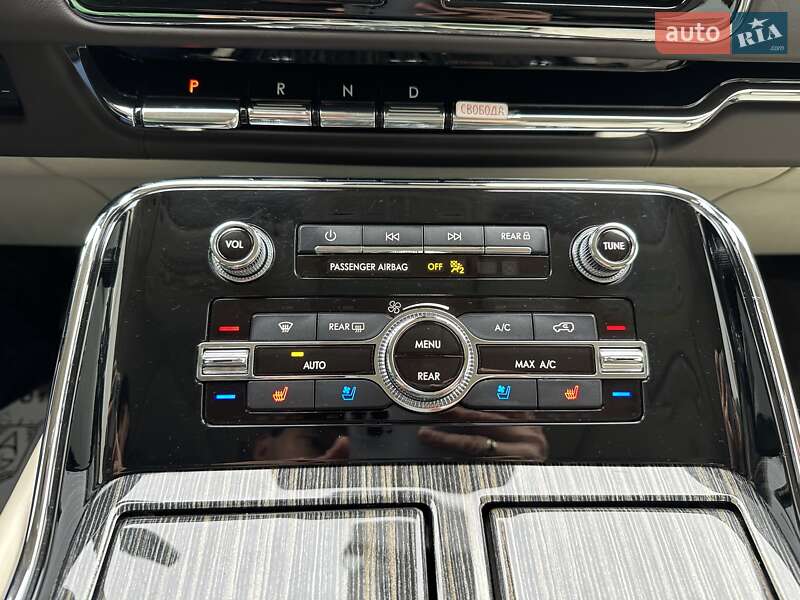 Позашляховик / Кросовер Lincoln Navigator 2019 в Києві