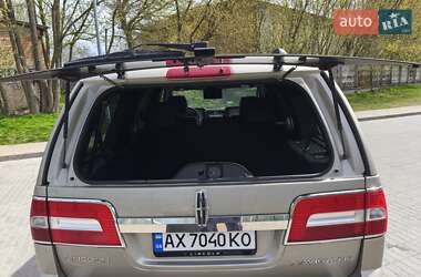 Позашляховик / Кросовер Lincoln Navigator 2007 в 