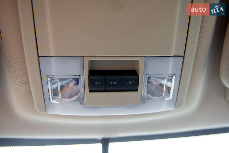 Позашляховик / Кросовер Lincoln Navigator 2015 в Львові фото 57 Позашляховик / Кросовер Lincoln Navigator 2015 в Львові