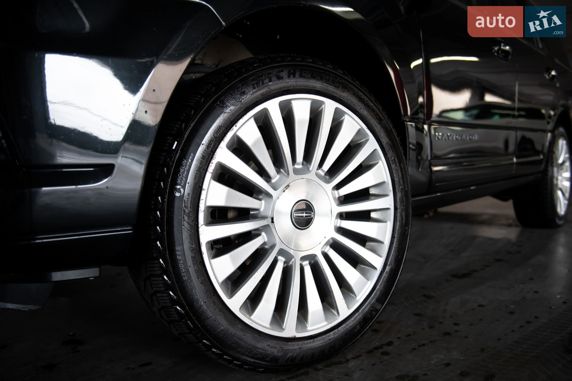 2015 Lincoln Navigator - мініатюра 71