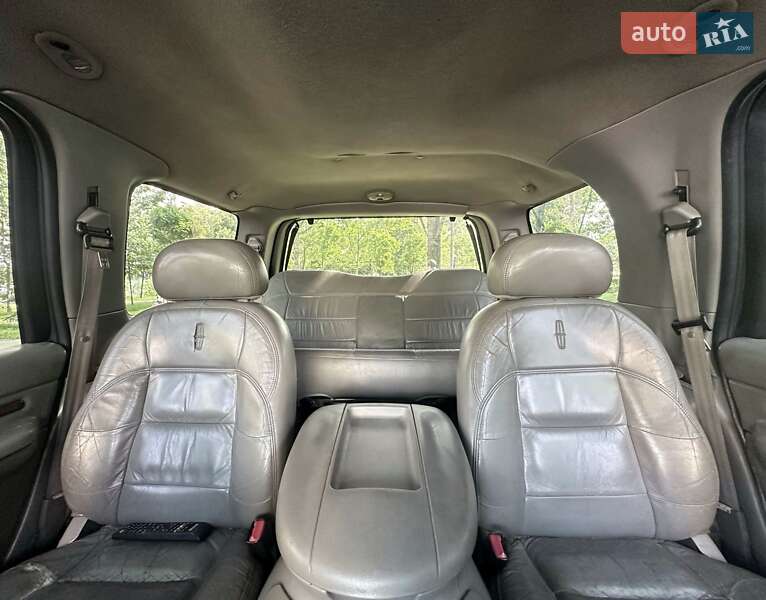 Внедорожник / Кроссовер Lincoln Navigator 1999 в Киеве