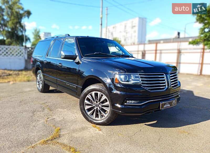 Lincoln Navigator 2015