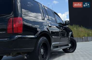 Позашляховик / Кросовер Lincoln Navigator 1998 в 