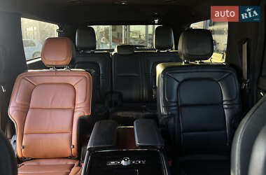 Внедорожник / Кроссовер Lincoln Navigator 2020 в 