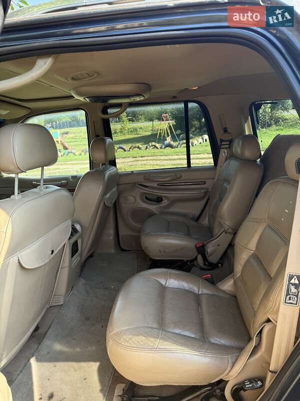Внедорожник / Кроссовер Lincoln Navigator 2000 в Полтаве фото 6 Внедорожник / Кроссовер Lincoln Navigator 2000 в Полтаве
