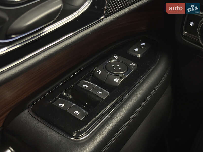 Позашляховик / Кросовер Lincoln Navigator 2019 в Миколаєві