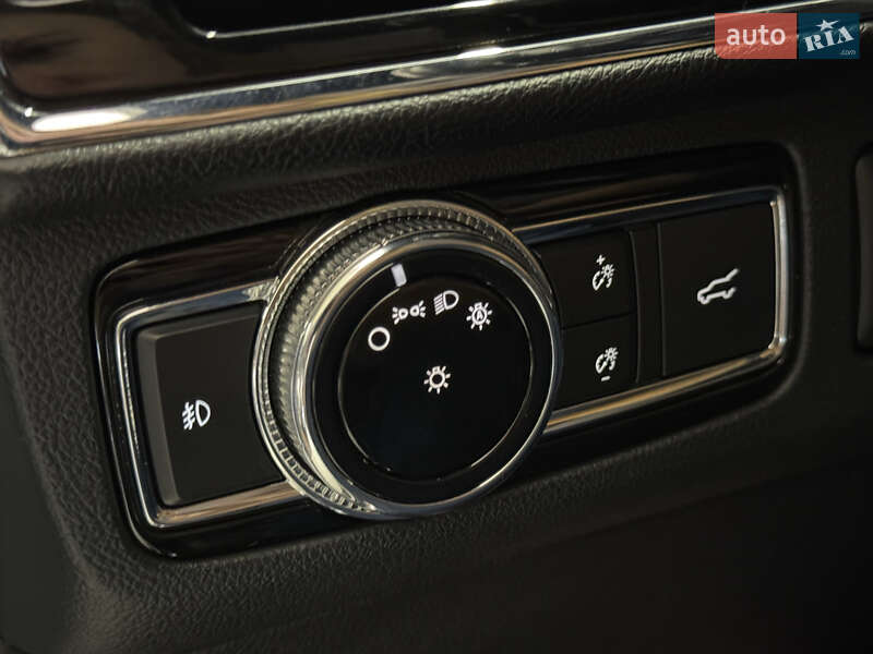 Позашляховик / Кросовер Lincoln Navigator 2019 в Миколаєві