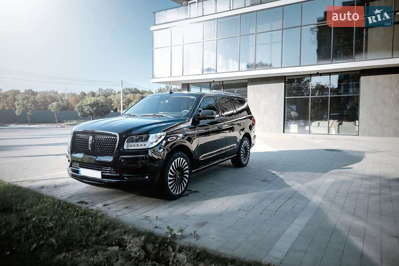 Позашляховик / Кросовер Lincoln Navigator 2021 в Ужгороді
