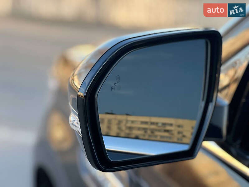 Внедорожник / Кроссовер Lincoln Navigator 2019 в Днепре фото 12 Внедорожник / Кроссовер Lincoln Navigator 2019 в Днепре