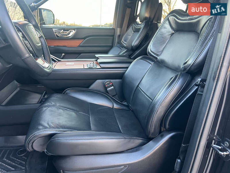 Внедорожник / Кроссовер Lincoln Navigator 2019 в Днепре фото 20 Внедорожник / Кроссовер Lincoln Navigator 2019 в Днепре