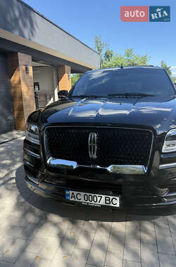 Внедорожник / Кроссовер Lincoln Navigator 2020 в 