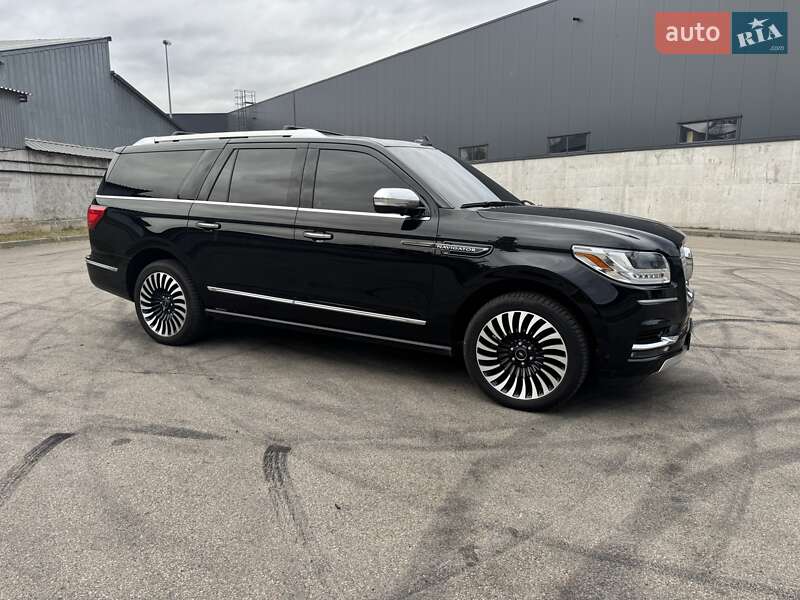 Внедорожник / Кроссовер Lincoln Navigator 2018 в Киеве фото 18 Внедорожник / Кроссовер Lincoln Navigator 2018 в Киеве