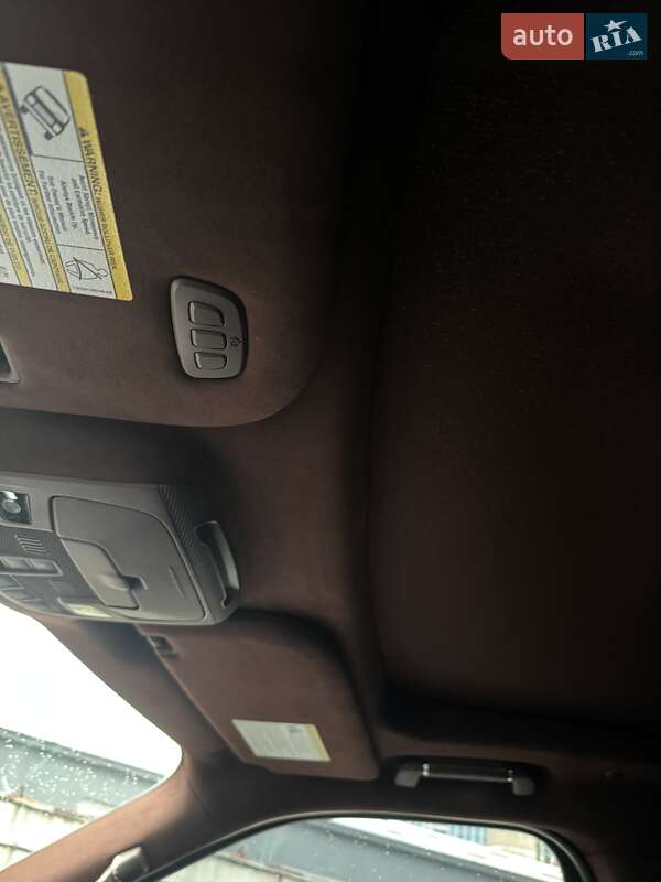 Внедорожник / Кроссовер Lincoln Navigator 2018 в Киеве фото 58 Внедорожник / Кроссовер Lincoln Navigator 2018 в Киеве