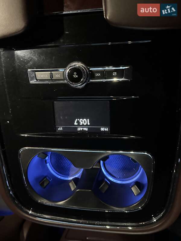 Внедорожник / Кроссовер Lincoln Navigator 2018 в Киеве фото 86 Внедорожник / Кроссовер Lincoln Navigator 2018 в Киеве