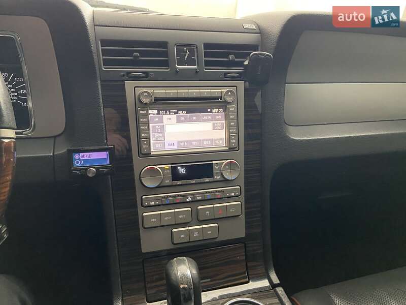 Внедорожник / Кроссовер Lincoln Navigator 2008 в Киеве фото 4 Внедорожник / Кроссовер Lincoln Navigator 2008 в Киеве