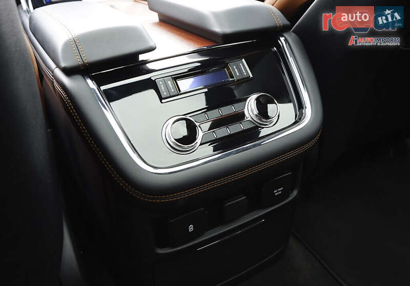 Позашляховик / Кросовер Lincoln Navigator 2018 в Києві