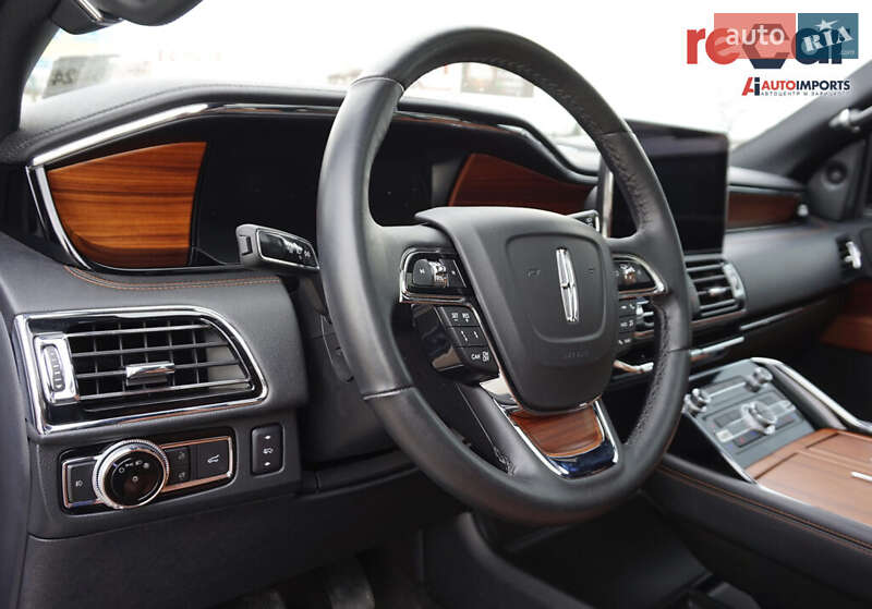 Позашляховик / Кросовер Lincoln Navigator 2018 в Києві