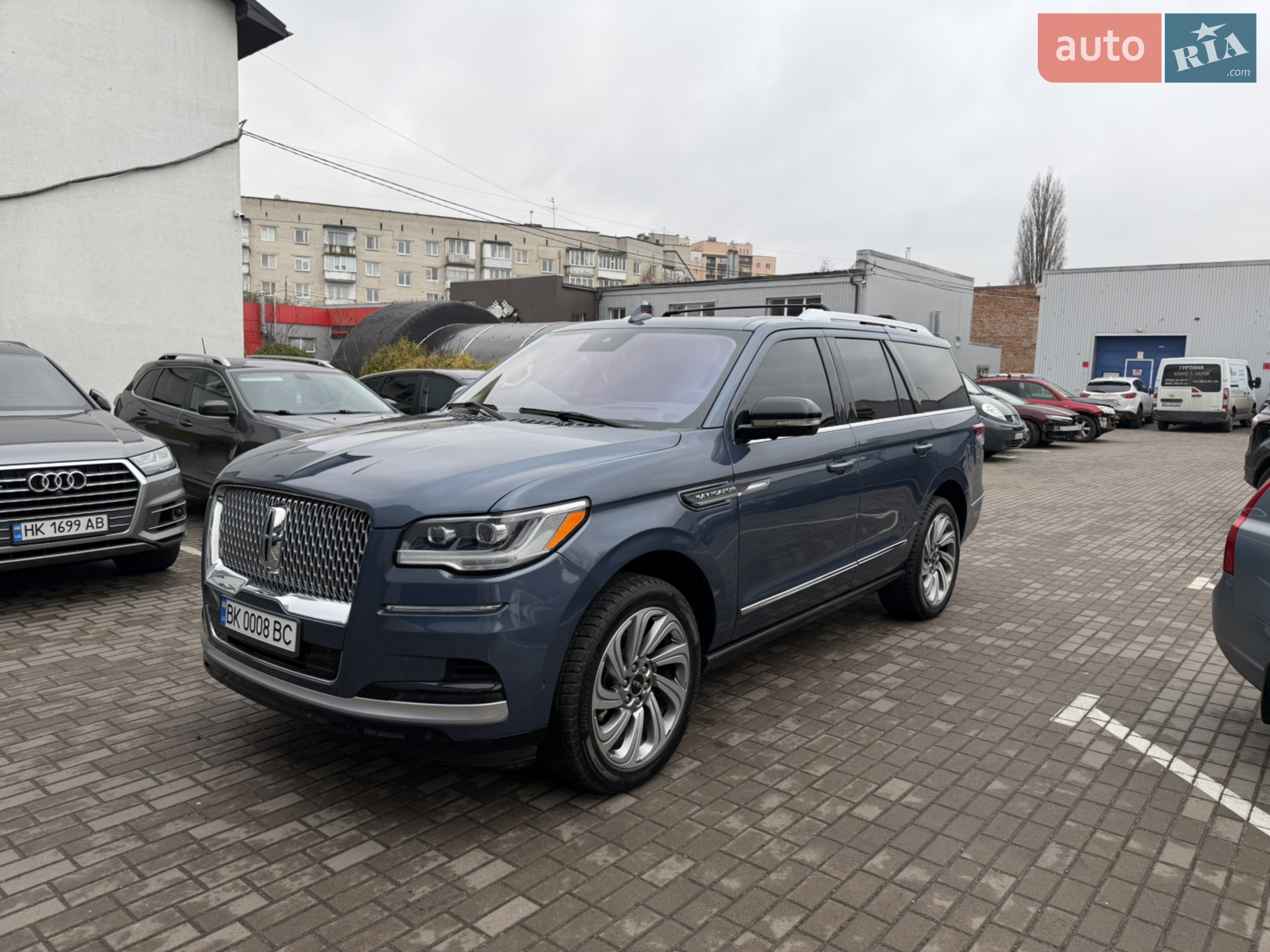 2022 Lincoln Navigator - мініатюра 2