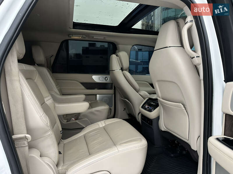 Внедорожник / Кроссовер Lincoln Navigator 2020 в Харькове