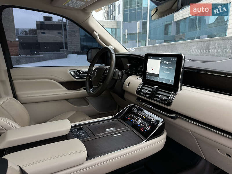 Внедорожник / Кроссовер Lincoln Navigator 2020 в Харькове