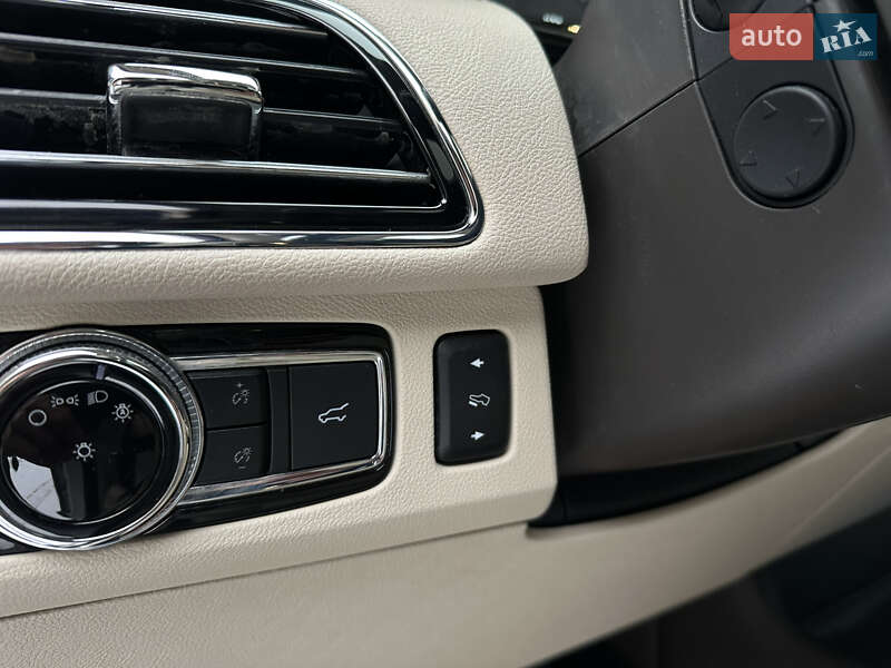 Внедорожник / Кроссовер Lincoln Navigator 2020 в Харькове