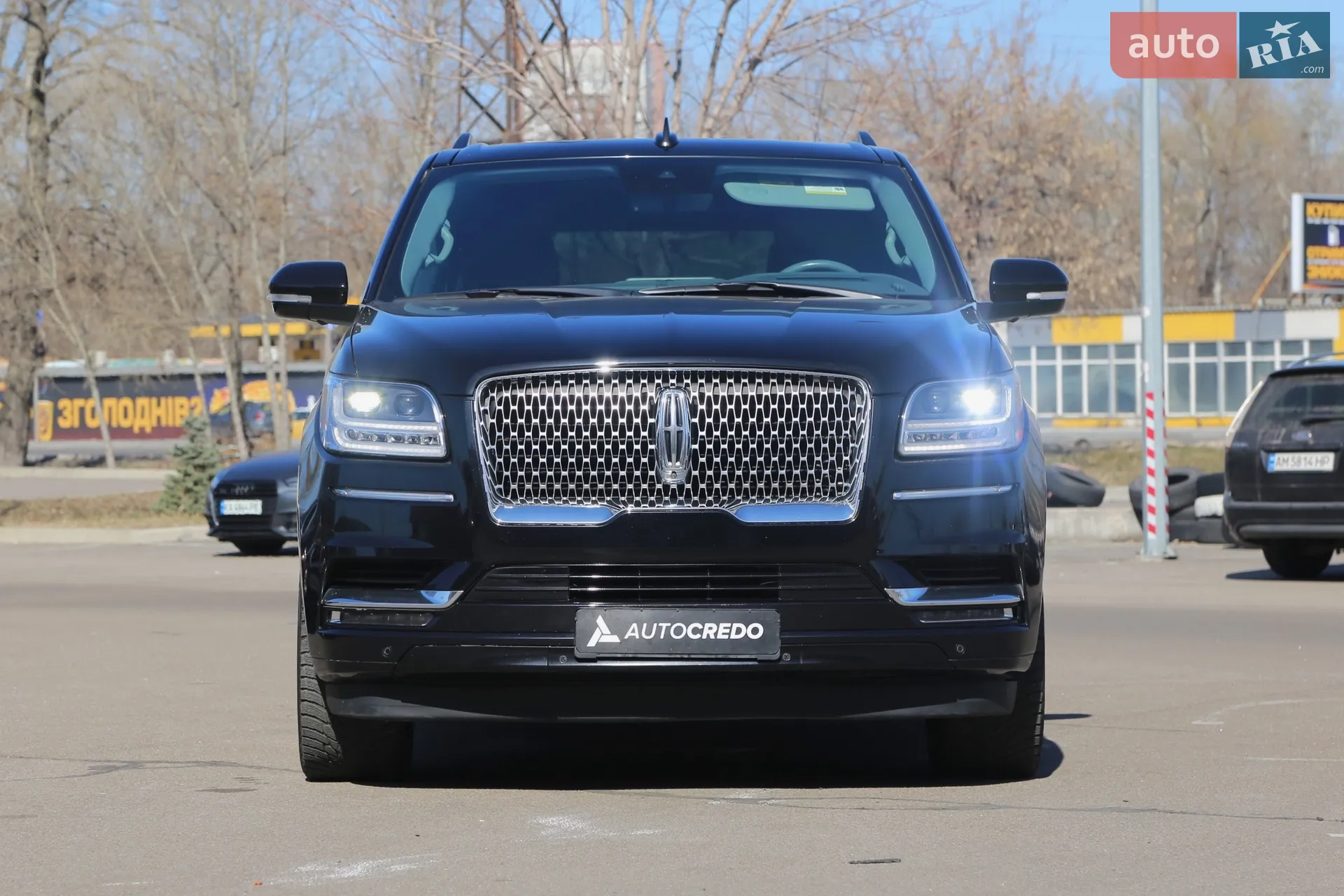 2019 Lincoln Navigator - мініатюра 2