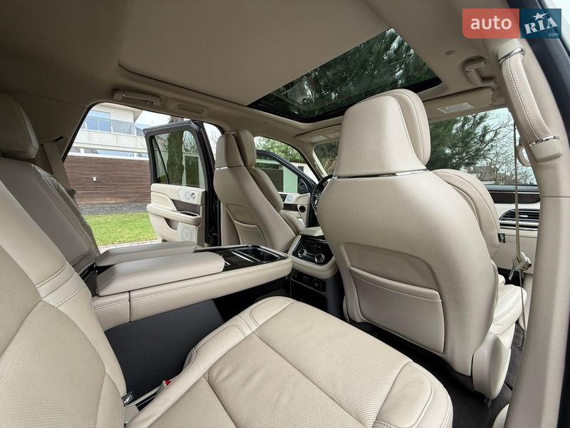 Внедорожник / Кроссовер Lincoln Navigator 2020 в Одессе
