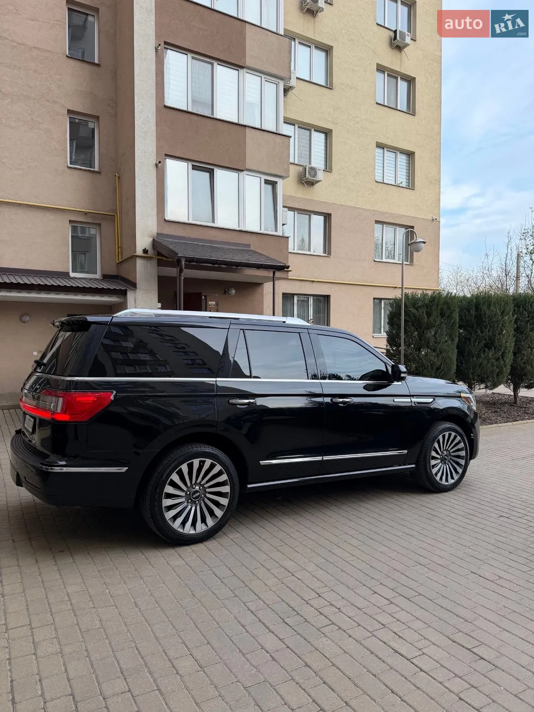 2018 Lincoln Navigator - мініатюра 5