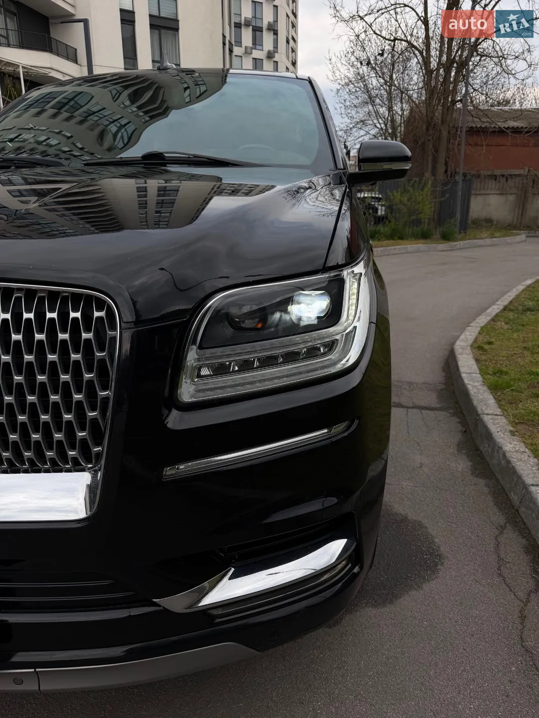 2018 Lincoln Navigator - мініатюра 14
